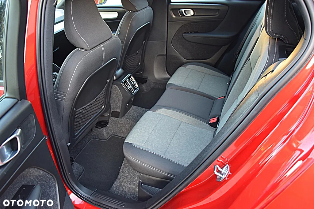 Volvo XC 40 T2 Plus Bright - 15