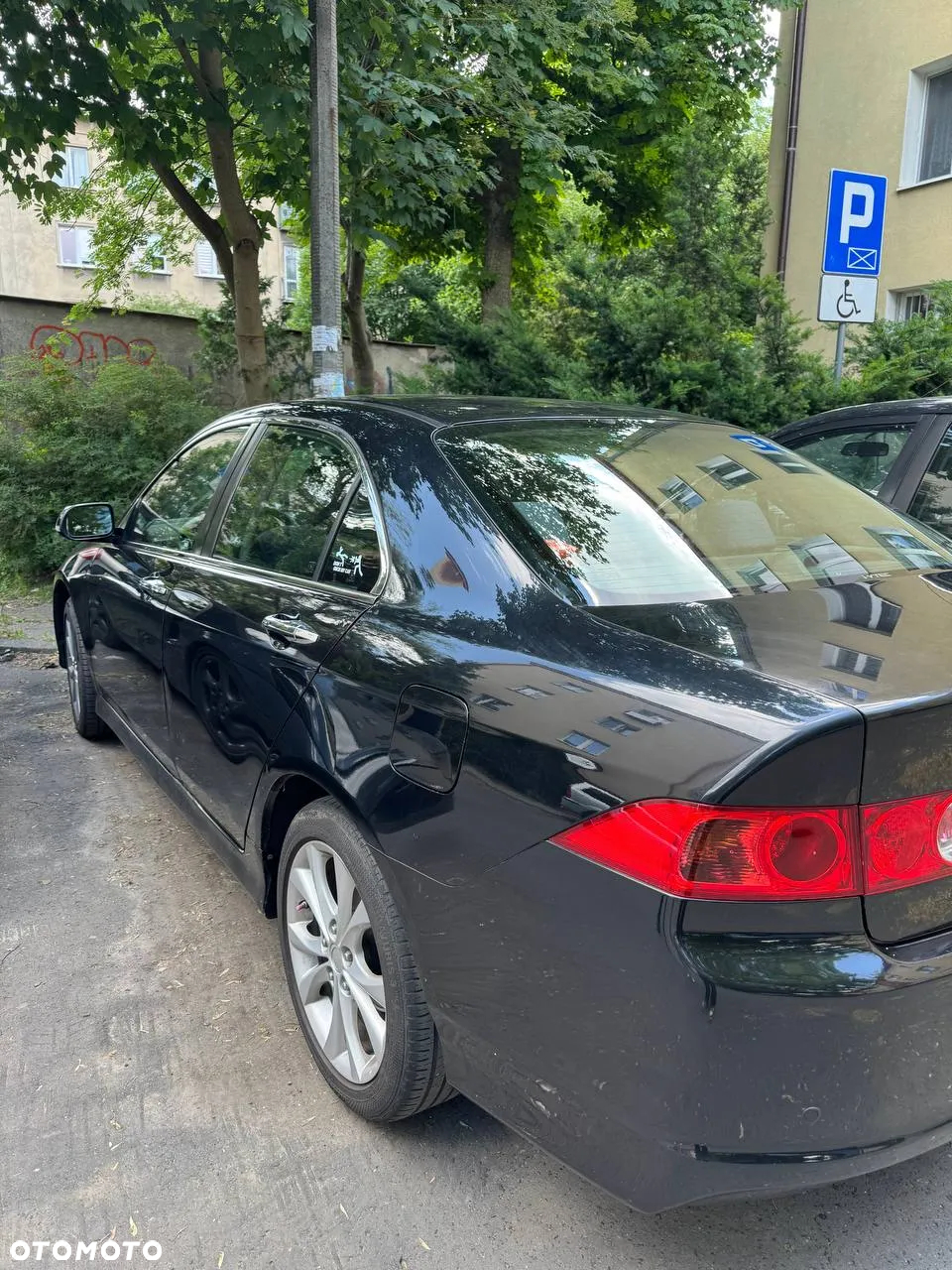 Honda Accord - 4