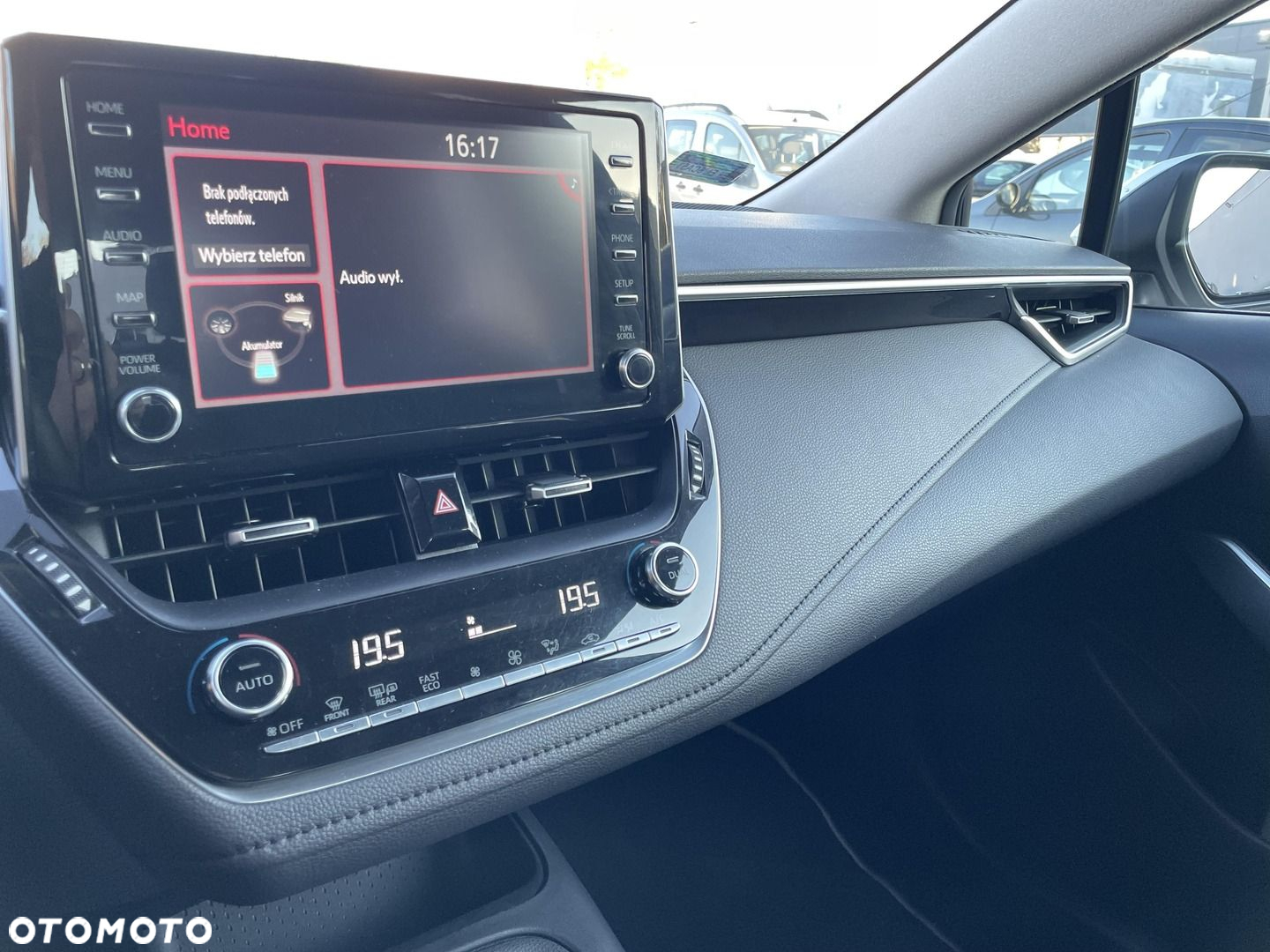 Toyota Corolla - 20