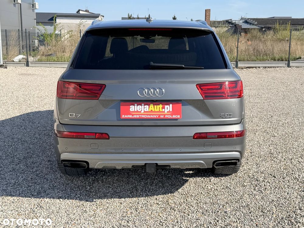 Audi Q7 3.0 TFSI Quattro Tiptronic - 13