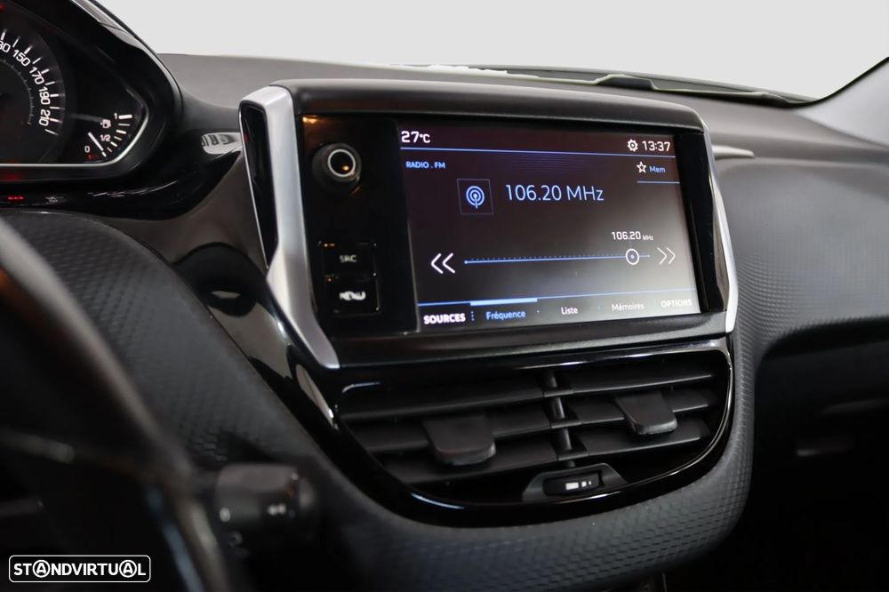 Peugeot 2008 1.2 PureTech Allure - 6