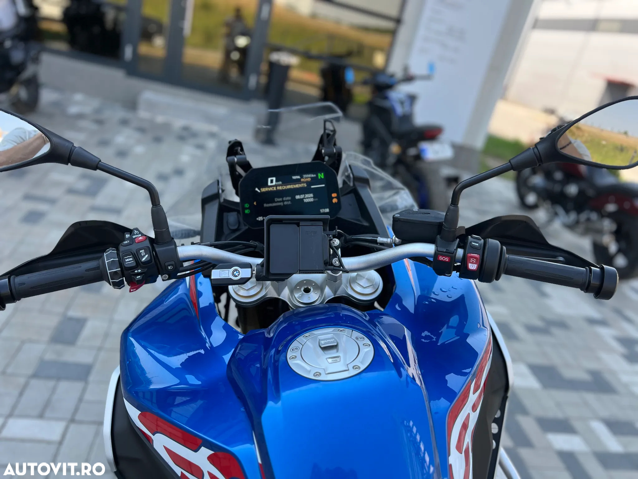 BMW F850GS - 12