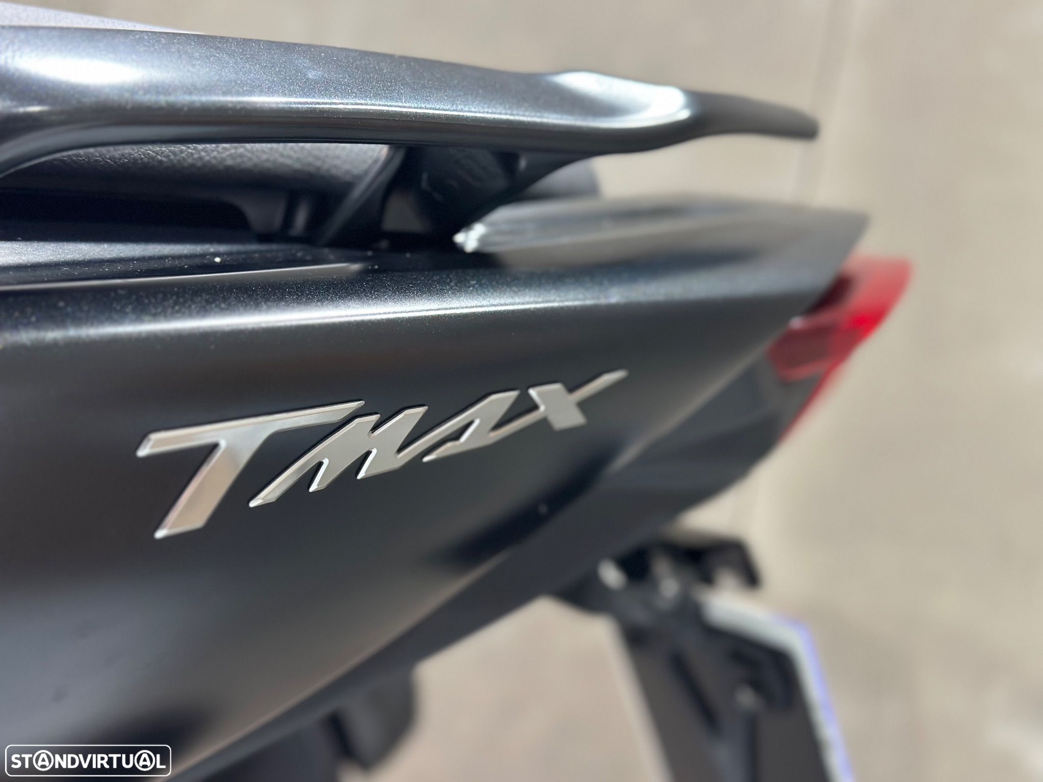 Yamaha TMAX 560 - 12