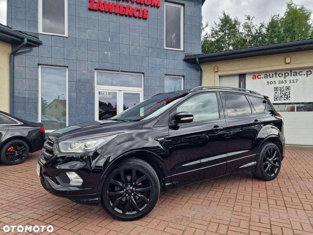 Ford Kuga 1.5 EcoBoost 2x4 ST-Line - 4