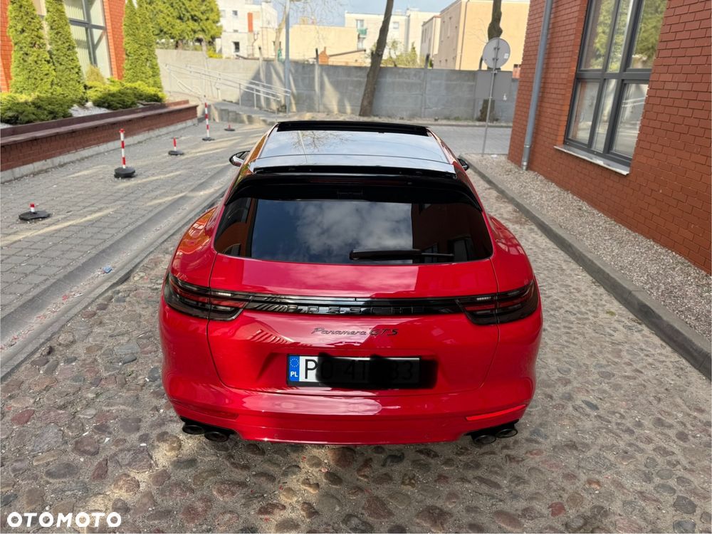 Porsche Panamera GTS GPF - 9