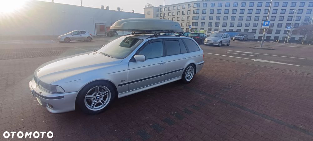 BMW Seria 5 - 1