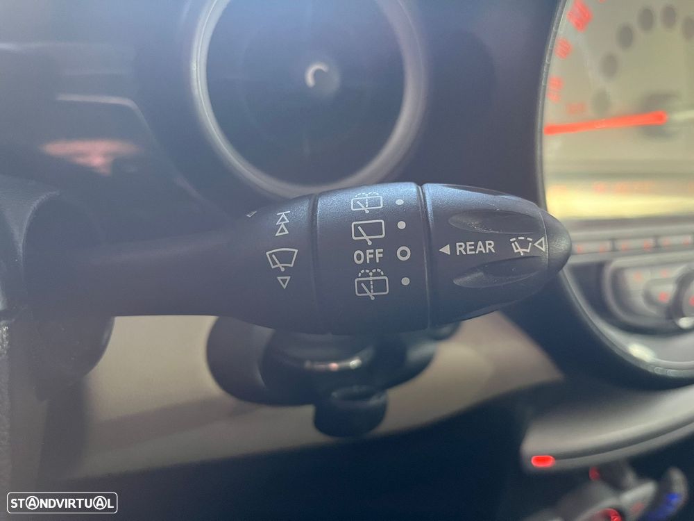 MINI 3 Portas One - 15