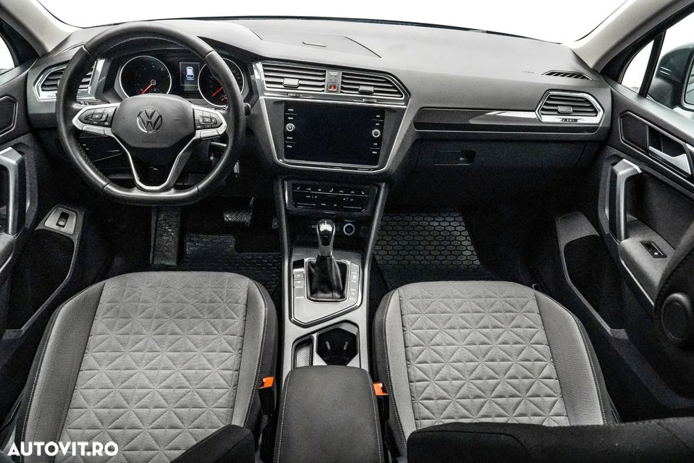 Volkswagen Tiguan 1.5 TSI ACT DSG Elegance - 8