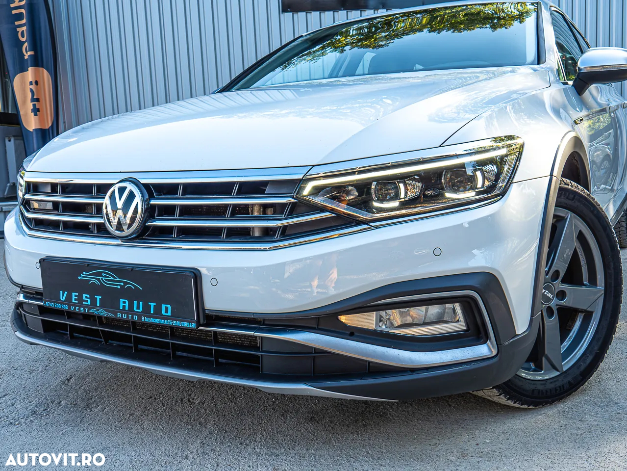 Volkswagen Passat Alltrack 2.0 TDI SCR 4Motion DSG - 36