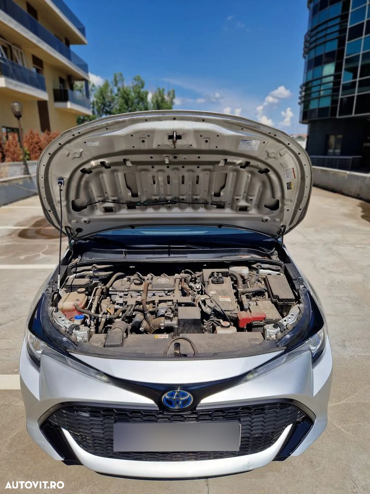 Toyota Corolla 1.8 HSD Business - 6