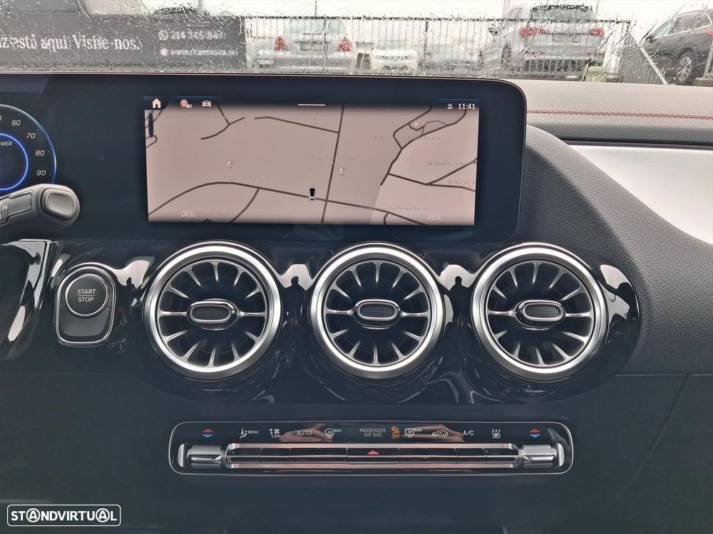 Mercedes-Benz EQA 250+ AMG Line - 20