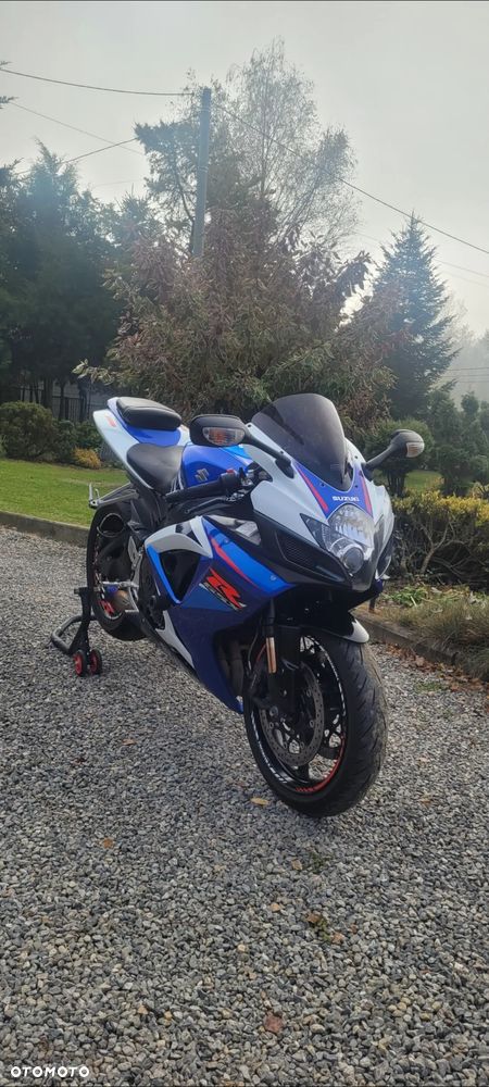 Suzuki GSX-R - 2