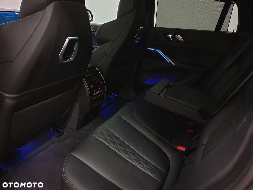 BMW X6M - 27