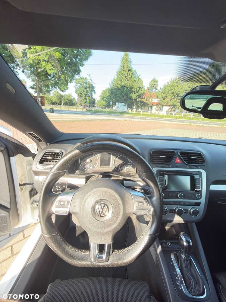 Volkswagen Scirocco 1.4 TSI DSG - 10