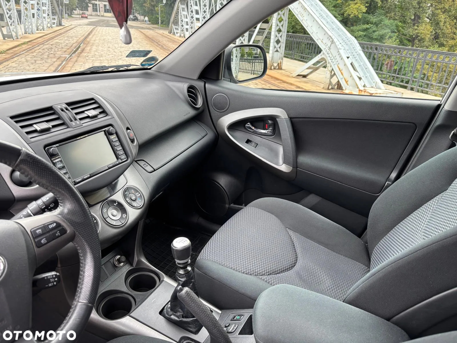 Toyota RAV4 - 14