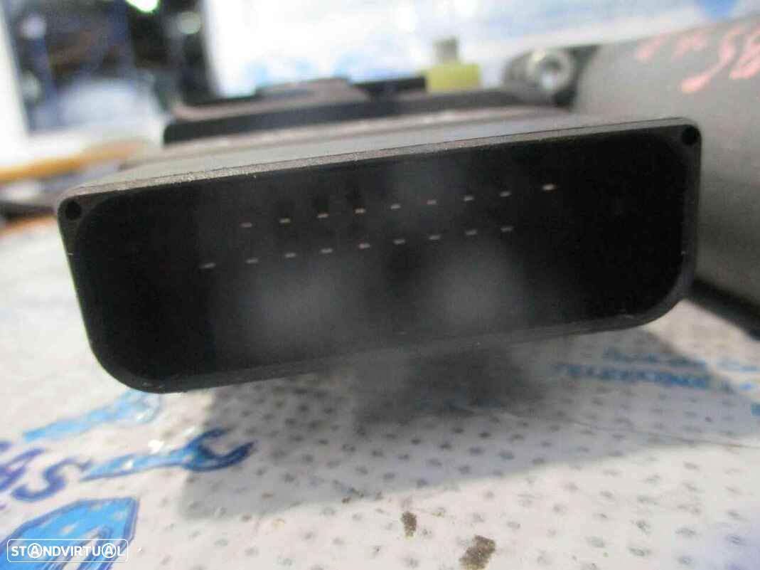 Motor Elevador Vidro 0130821431  993424100 VW GOLF 5 1K 2005 1.9TDI 105CV 5P BEGE TE - 4