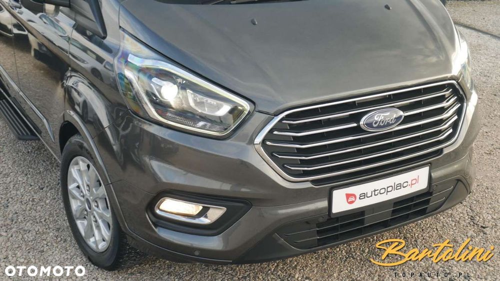 Ford Tourneo Custom - 2