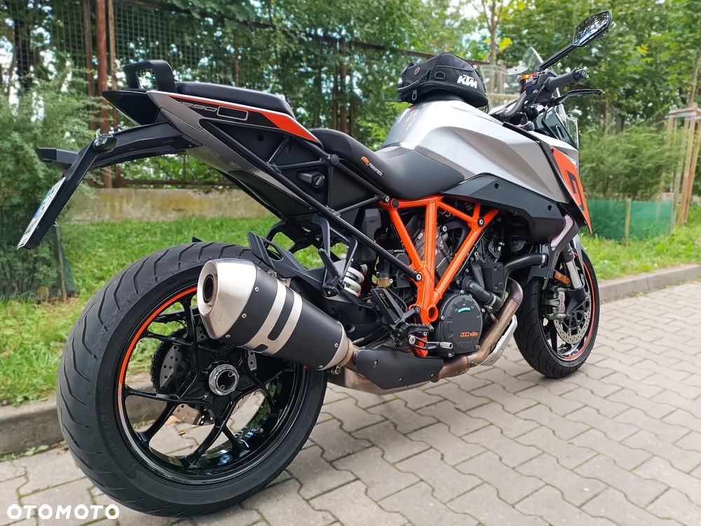 KTM Super Duke - 5