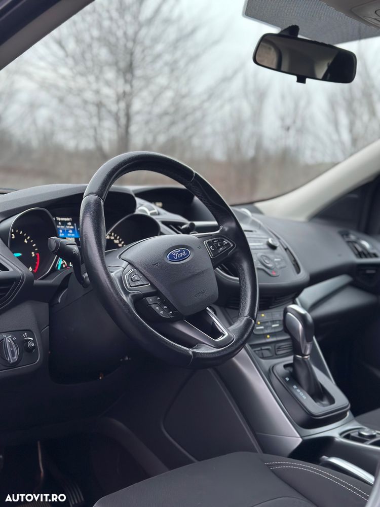 Ford Kuga - 6