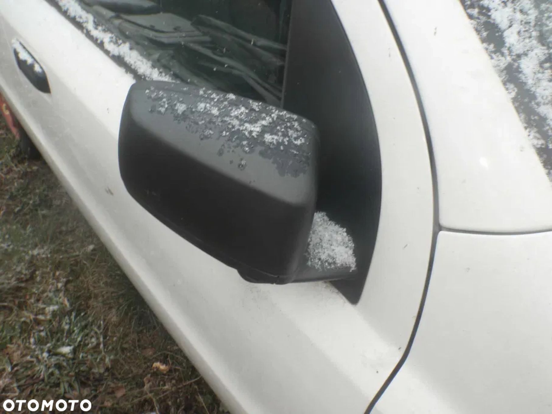 zawias drut pręcik z klapka wlewu paliwa fiat panda II - 4