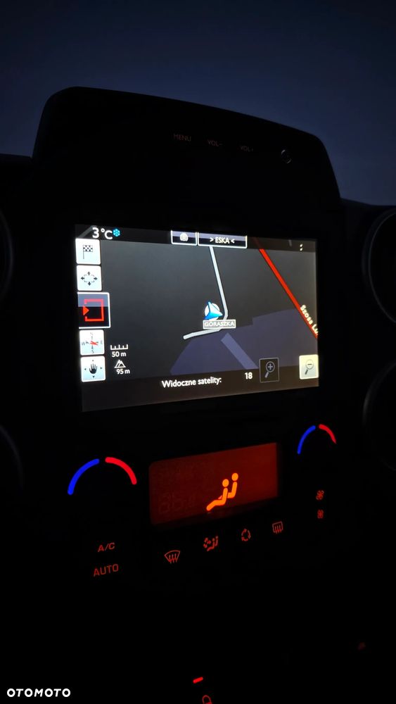 Citroën Berlingo Multispace PureTech 110 SHINE - 14