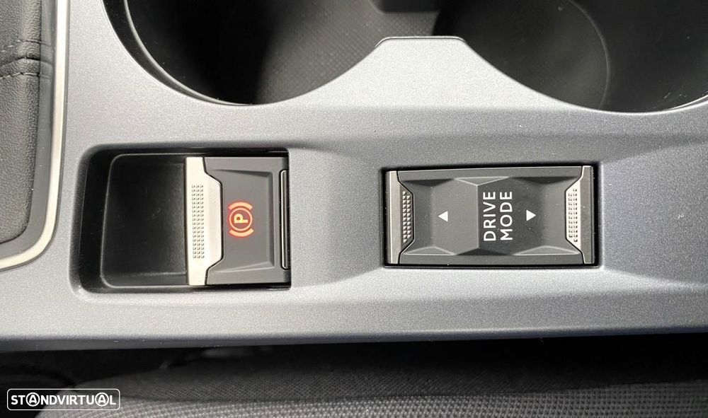 Peugeot 2008 1.5 BlueHDi Allure - 28