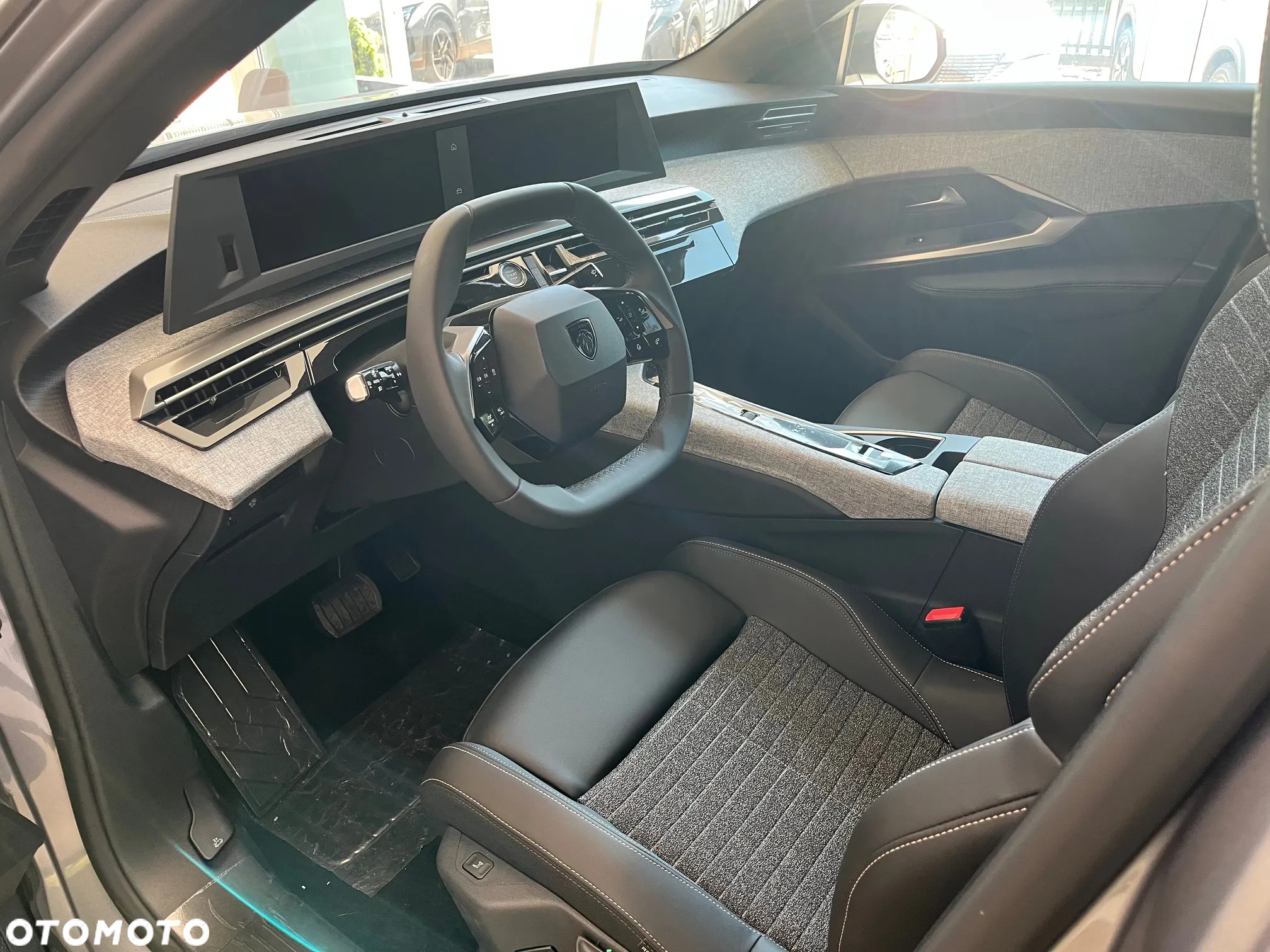 Peugeot 3008 1.2 PureTech mHEV Allure e-DCS6 - 3