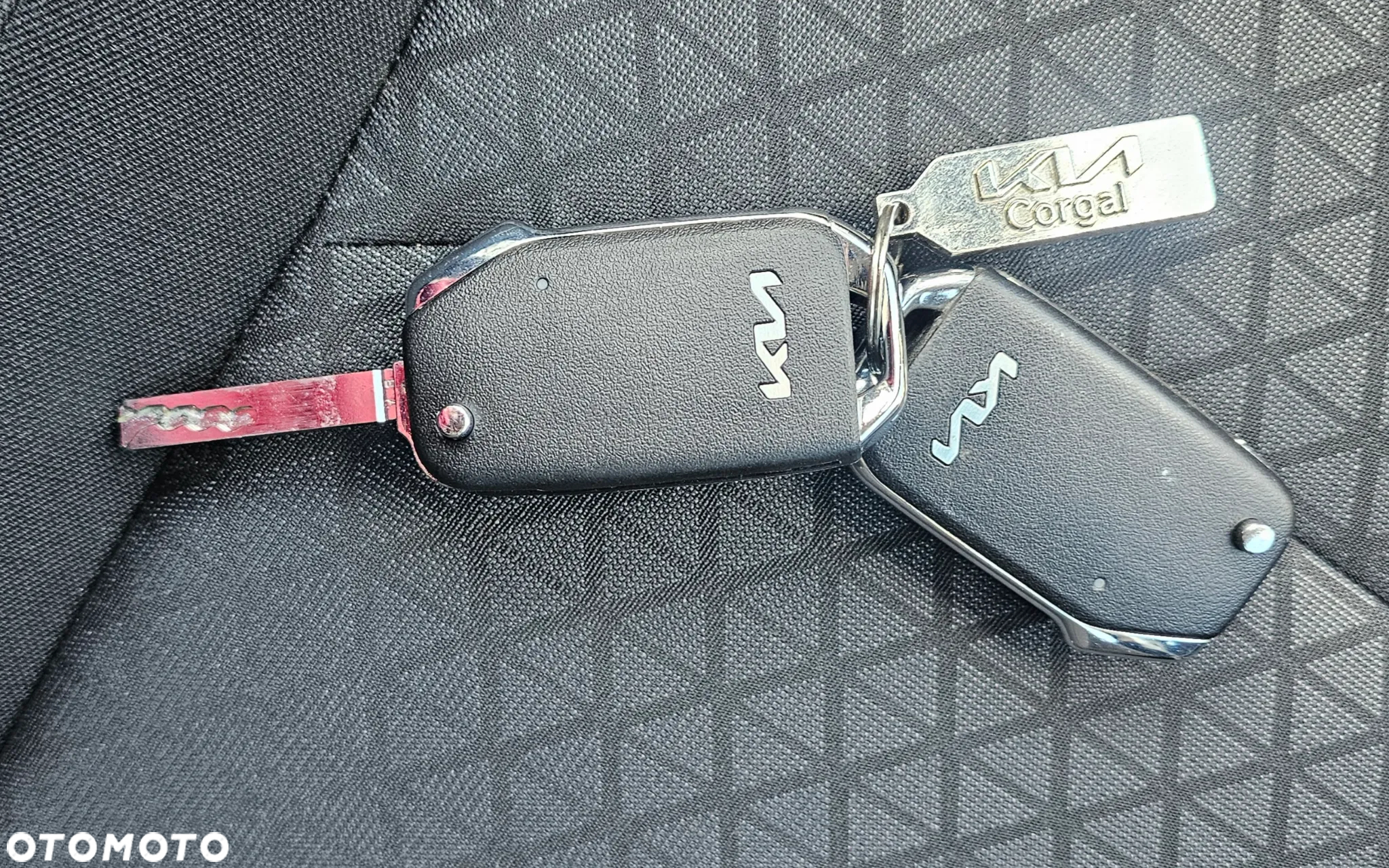 Kia Ceed 1.0 T-GDI 120 OPF Edition 7 - 26