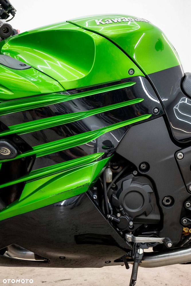 Kawasaki ZZR - 13