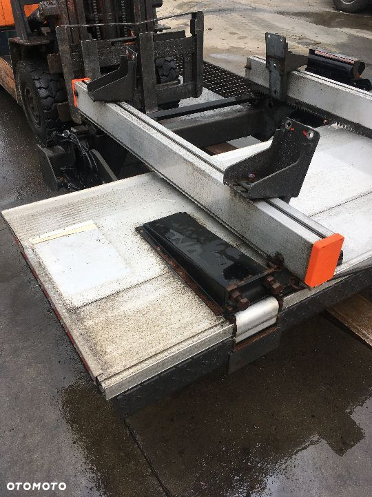 Winda Dhollandia 24V 2013R 1500kg chowana pod kontener - 3