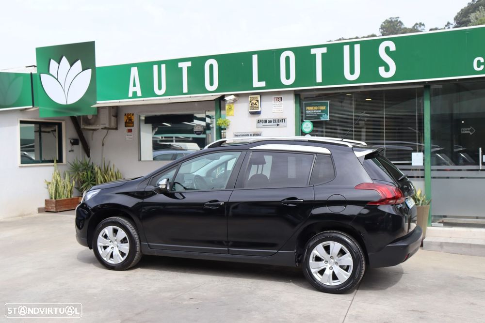Peugeot 2008 1.2 PureTech Style - 4