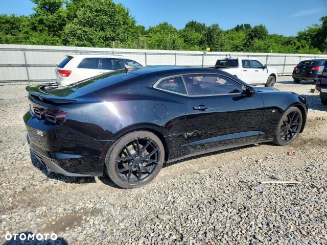 Chevrolet Camaro - 5