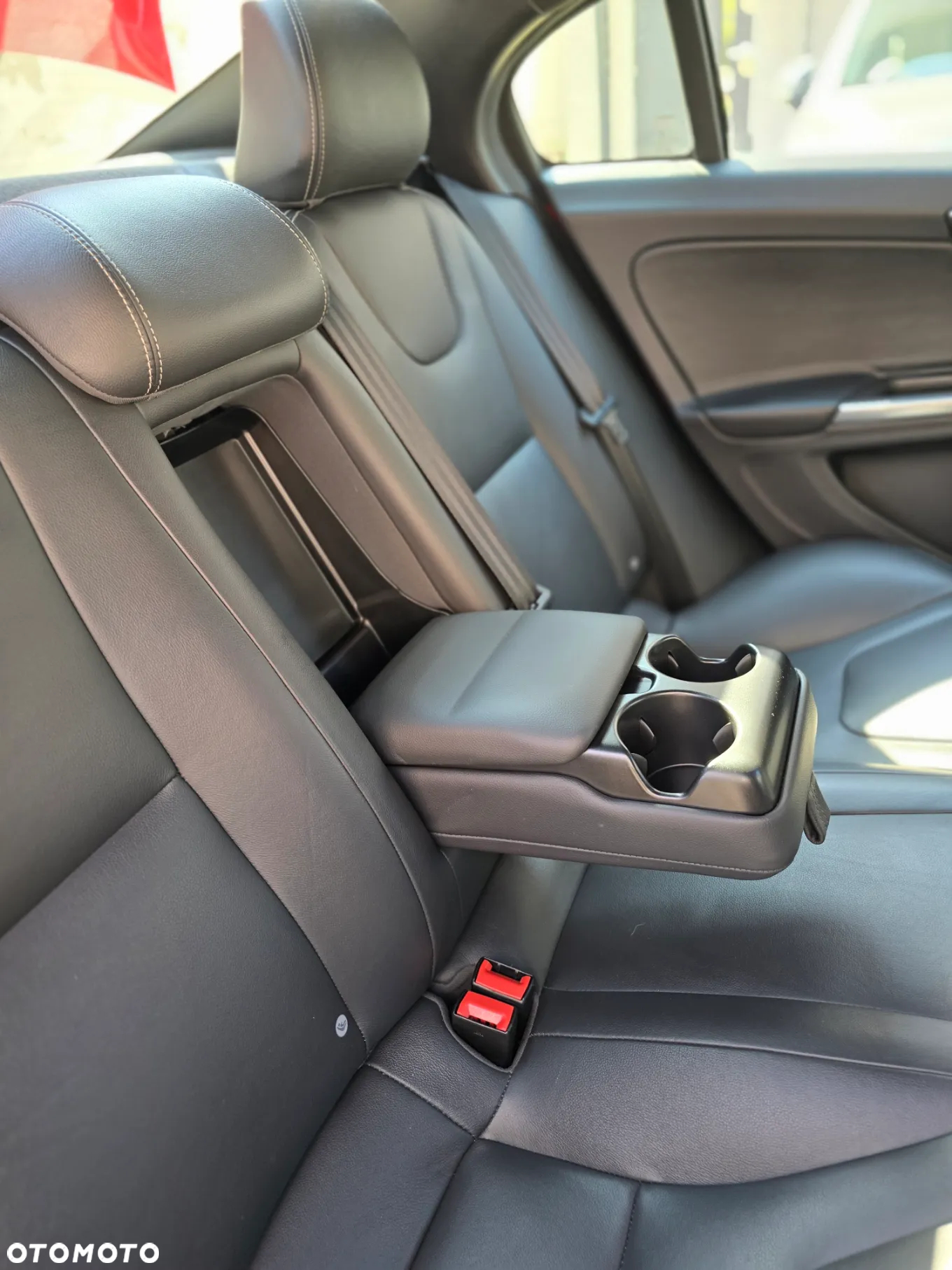 Volvo S60 - 10