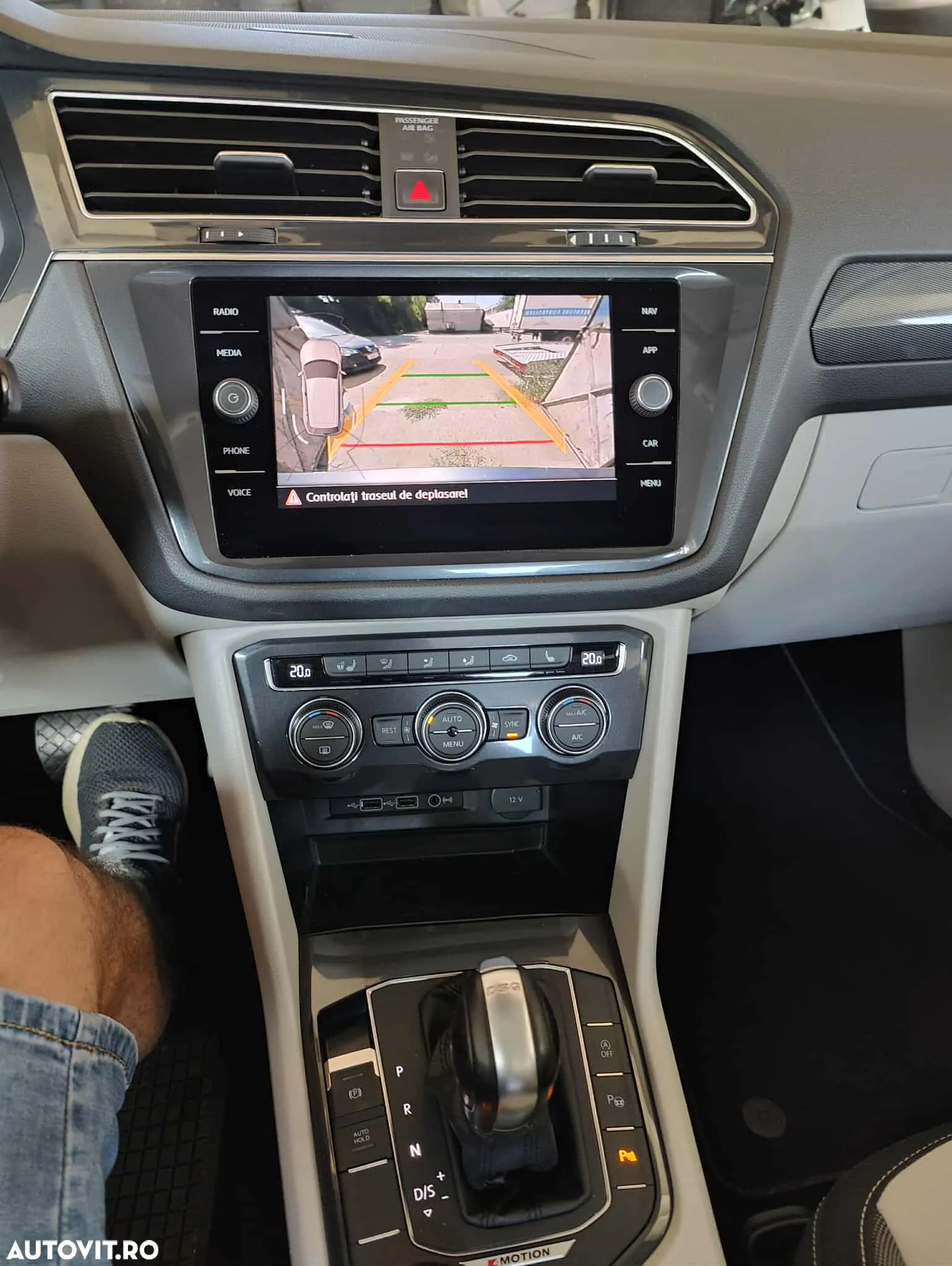 Volkswagen Tiguan 2.0 TDI 4Mot DSG Comfortline - 27
