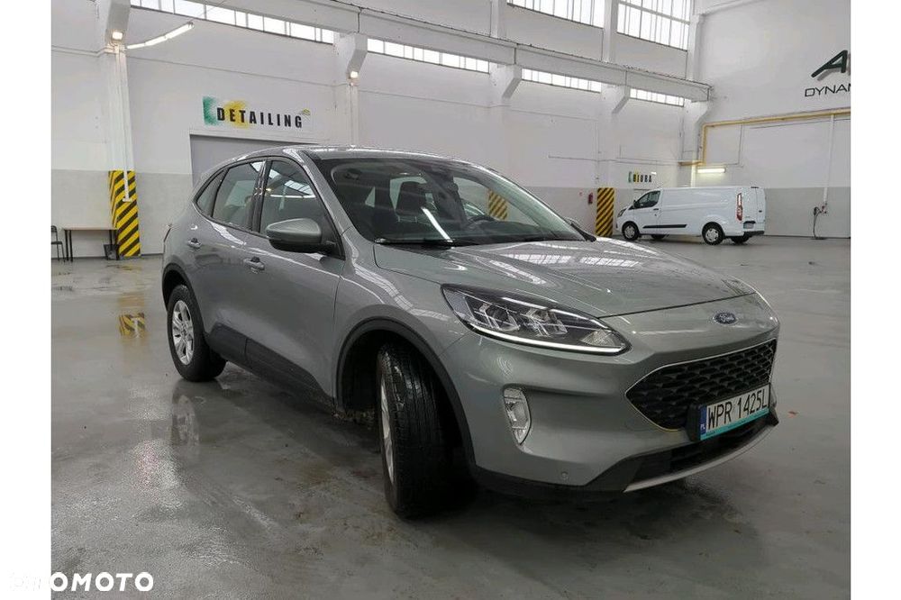Ford Kuga - 4