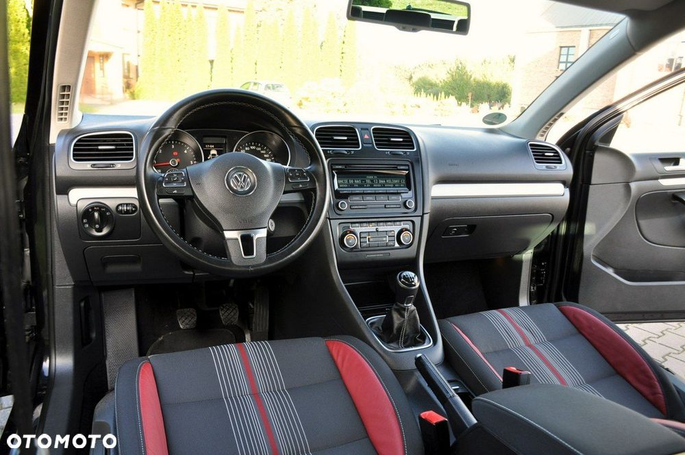 Volkswagen Golf - 29