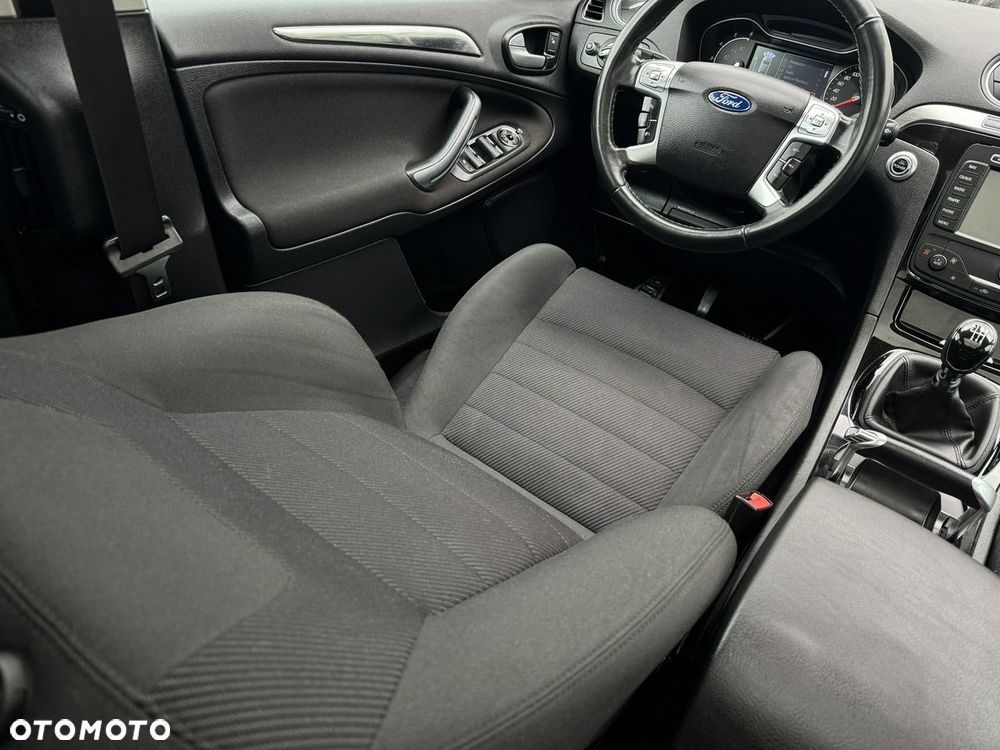 Ford S-Max 2.0 TDCi DPF Titanium - 21