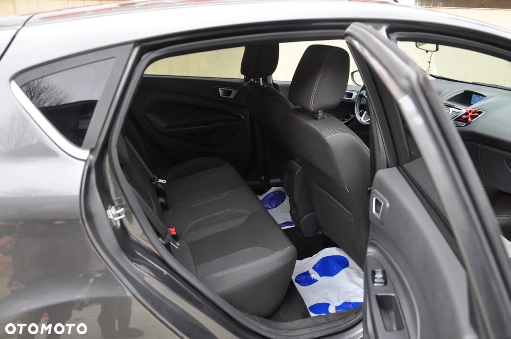 Ford Fiesta - 5