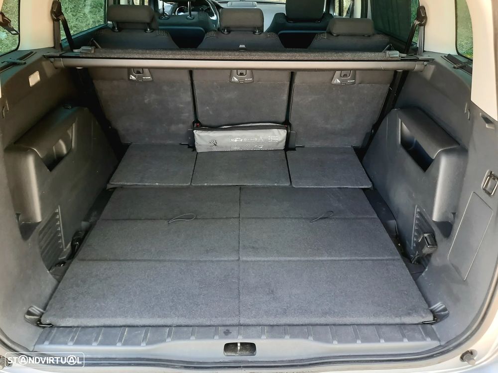Peugeot 5008 1.6 BlueHDi Allure - 10