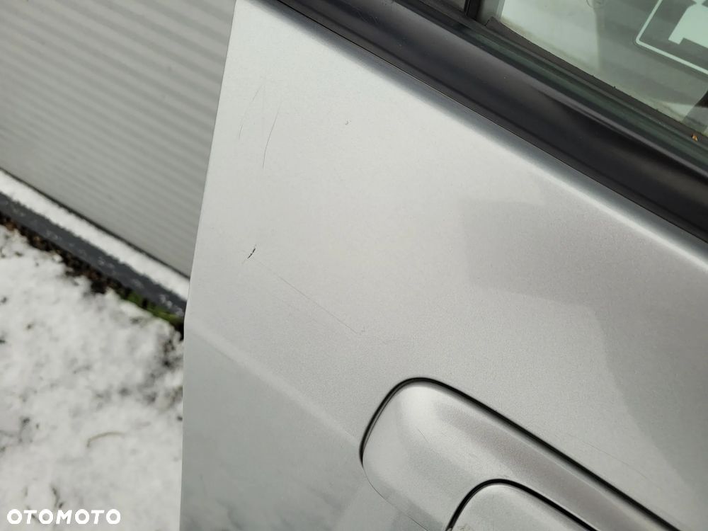 Honda Jazz II 02-08 Drzwi prawy przod NH623M - 4