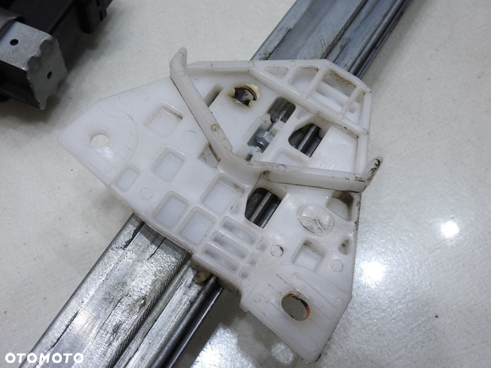 MECHANIZM PODNOŚNIK SZYBY PRAWY PRZÓD MAZDA 5 II - 10