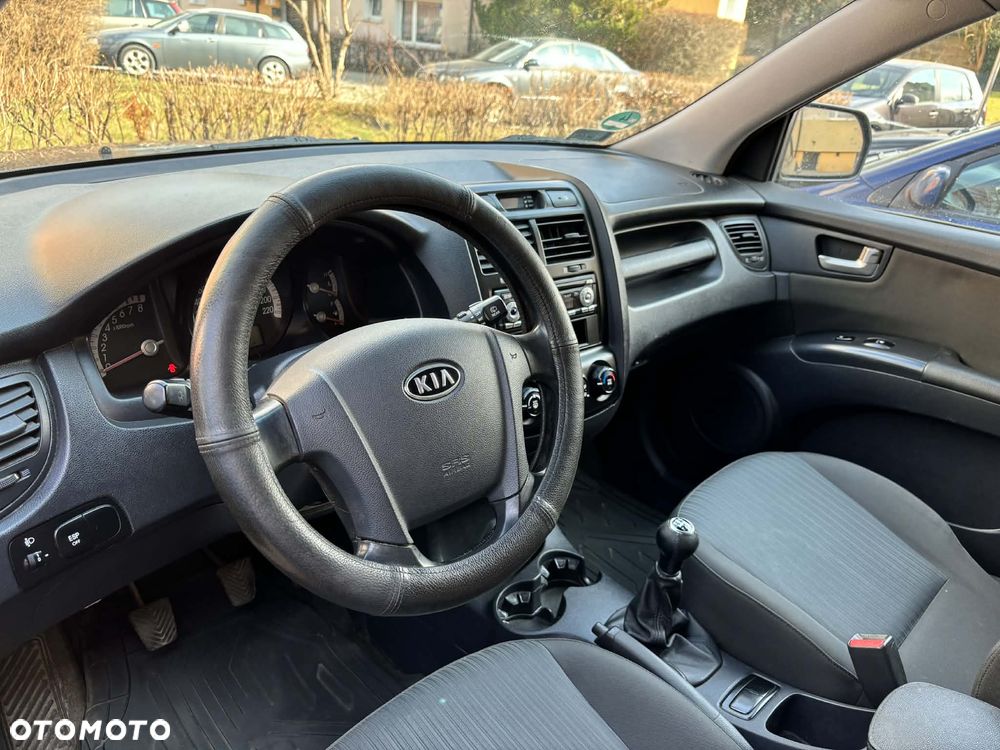 Kia Sportage 2.0 Tour 2WD - 6