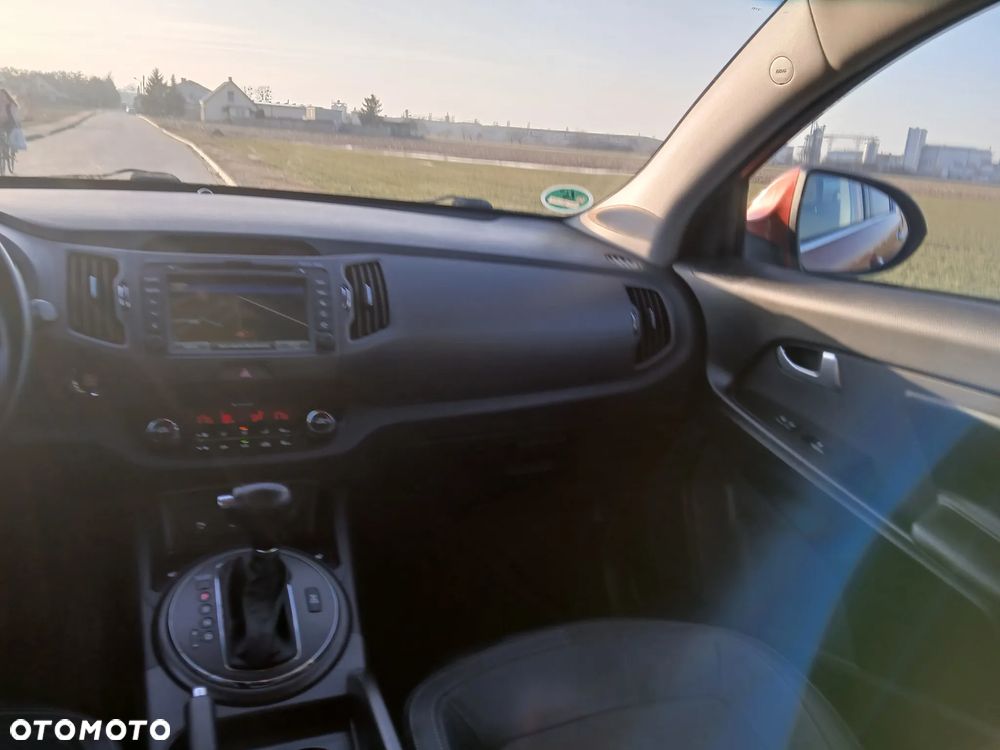 Kia Sportage 2.0 CRDI 4WD Automatik Fifa World Cup Edition - 12