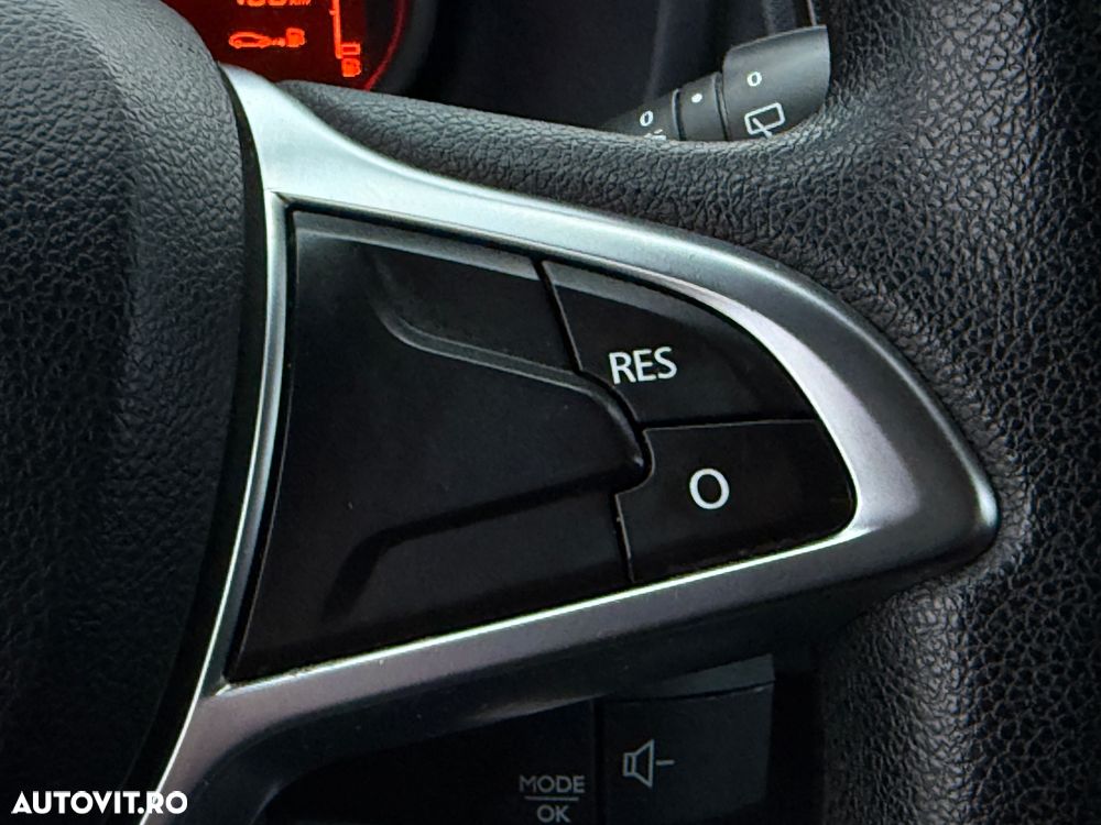 Dacia Logan 0.9 TCe 90 CP Laureate - 27