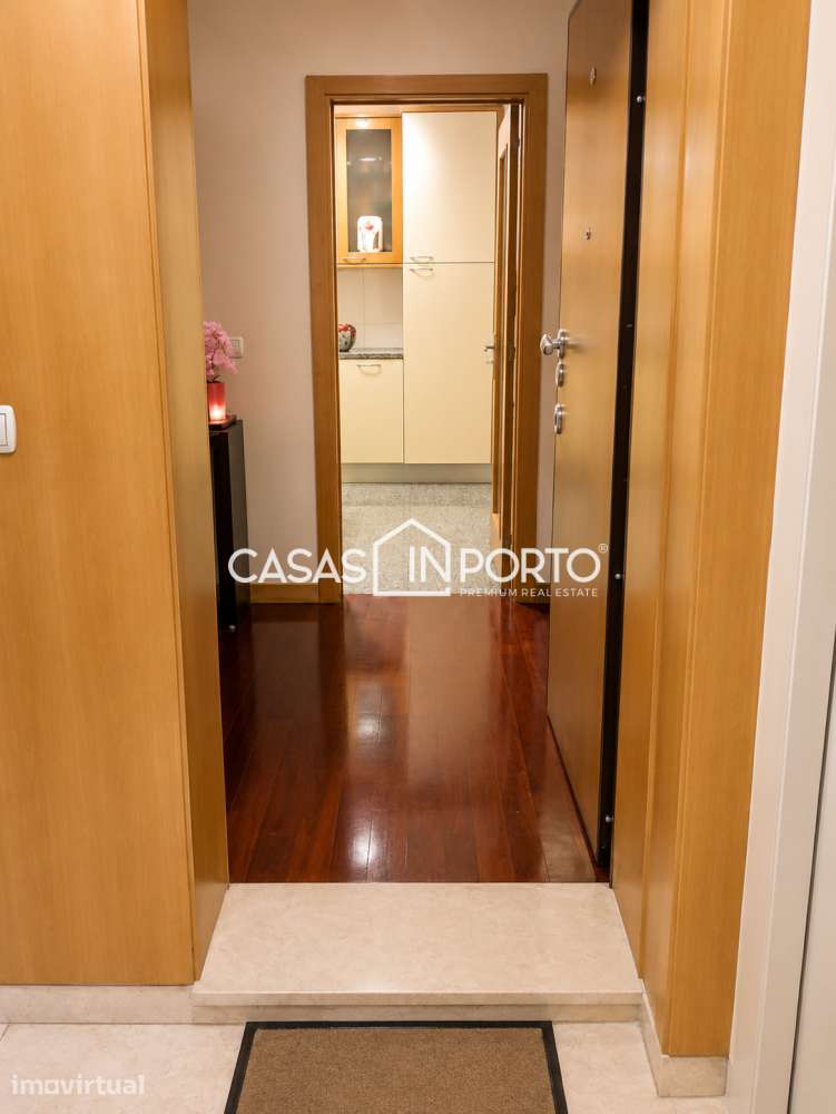 Apartamento T2 em Condomínio Fechado de Luxo com piscina - Grande imagem: 2/32