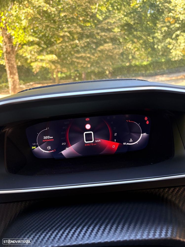 Peugeot 208 1.2 PureTech GT Line - 6