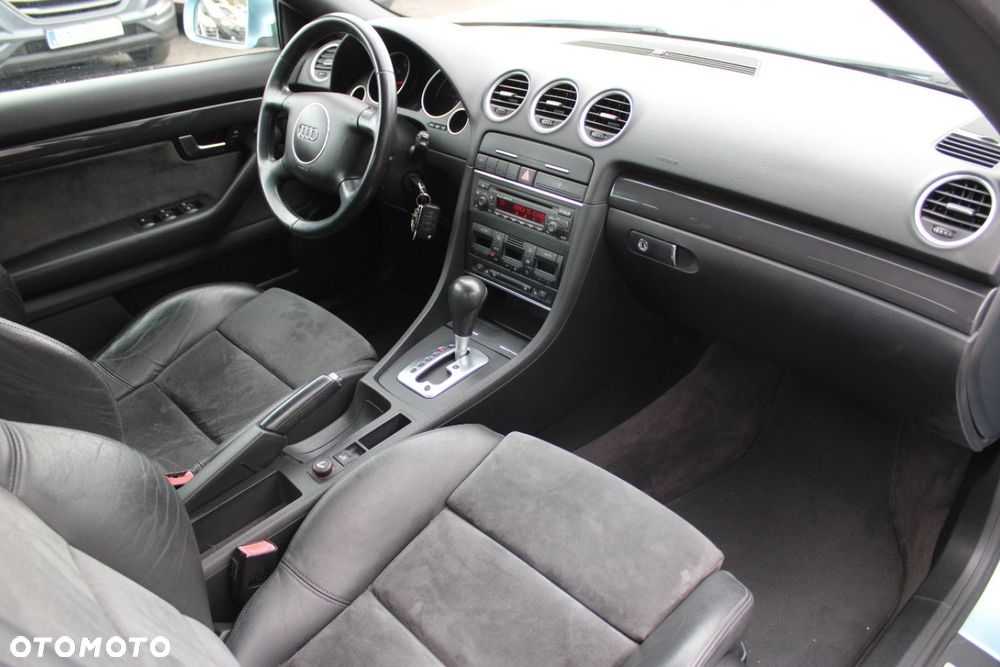 Audi A4 Cabrio - 21