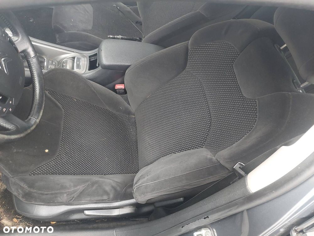 FOTELE KOMPLET LEWY PRAWY KANAPA TYŁ + BOCZKI CITROEN C5 II SEDAN - 2
