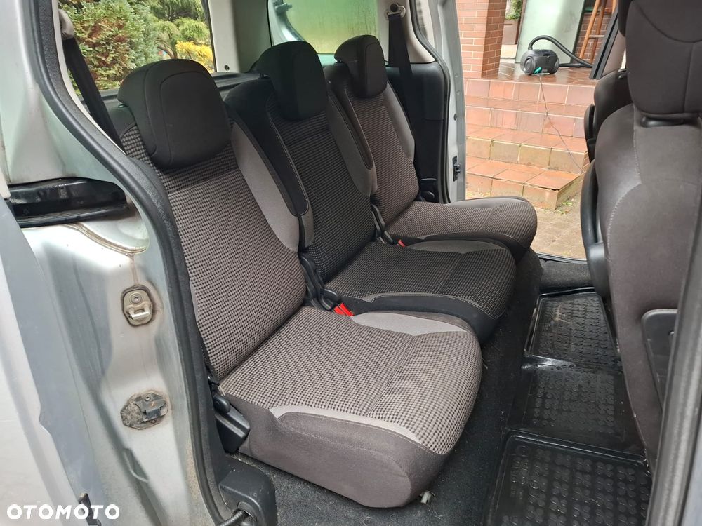 Peugeot Partner 1.6 HDi Outdoor - 22