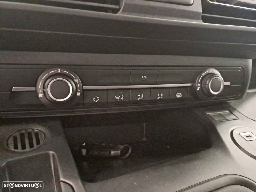 Peugeot Partner 1.5 BlueHDi 100cv Standard - 22